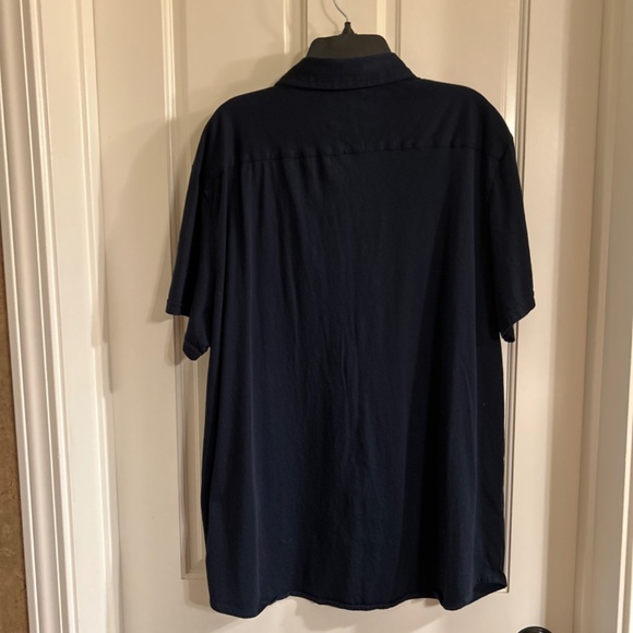 Slate & Stone Men’s Large Navy Short Sleeve Shirt - Picture 2 of 2